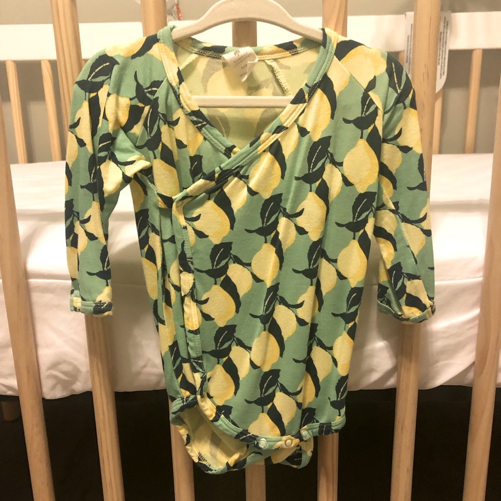 Kate Quinn | Long Sleeve Lemon Kimono Bodysuit